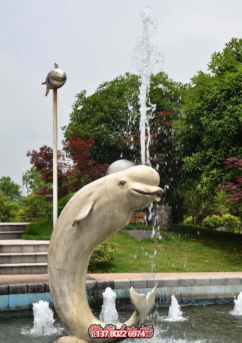 玻璃鋼雕塑，增添公園景觀美感