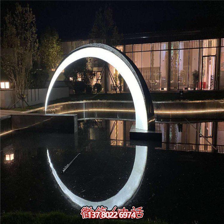 不銹鋼發光圓環雕塑，點亮戶外園林景觀