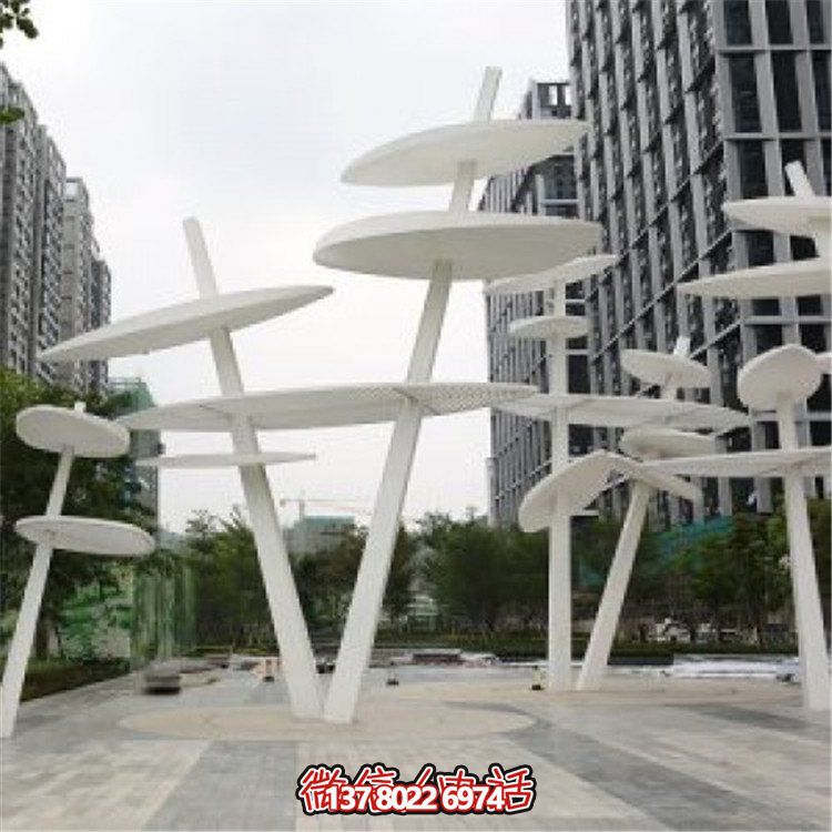精美不銹鋼雕塑，點(diǎn)綴大型房地產(chǎn)廣場(chǎng)城市園林景觀