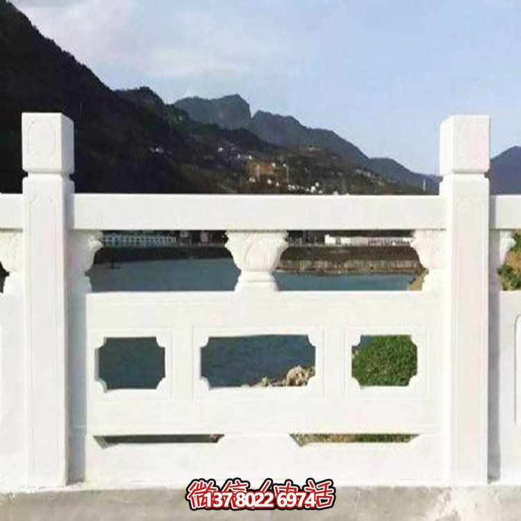大理石雕刻石欄桿，美輪美奐，護佑家園