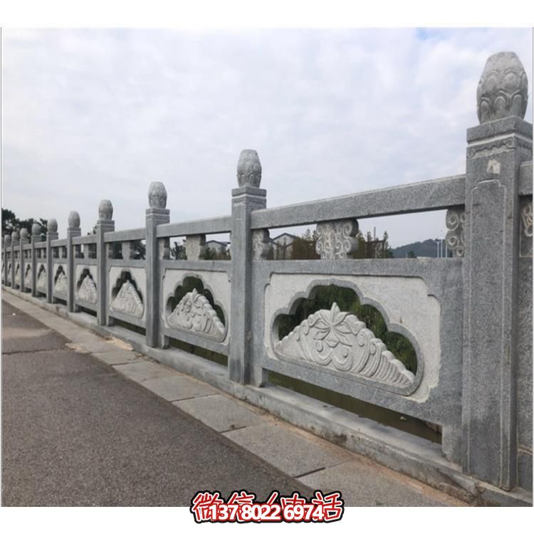 精致青石石雕欄桿，打造美麗公園景區(qū)